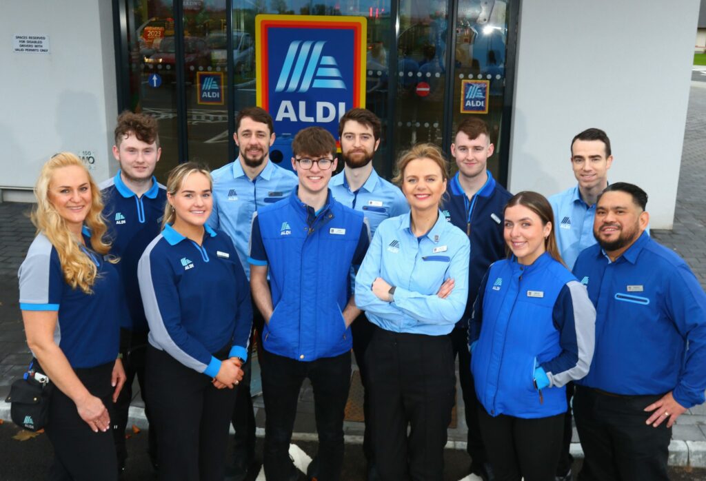 A new €7 million ALDI store in Mount Bellew opens, bringing 15 new local jobs.