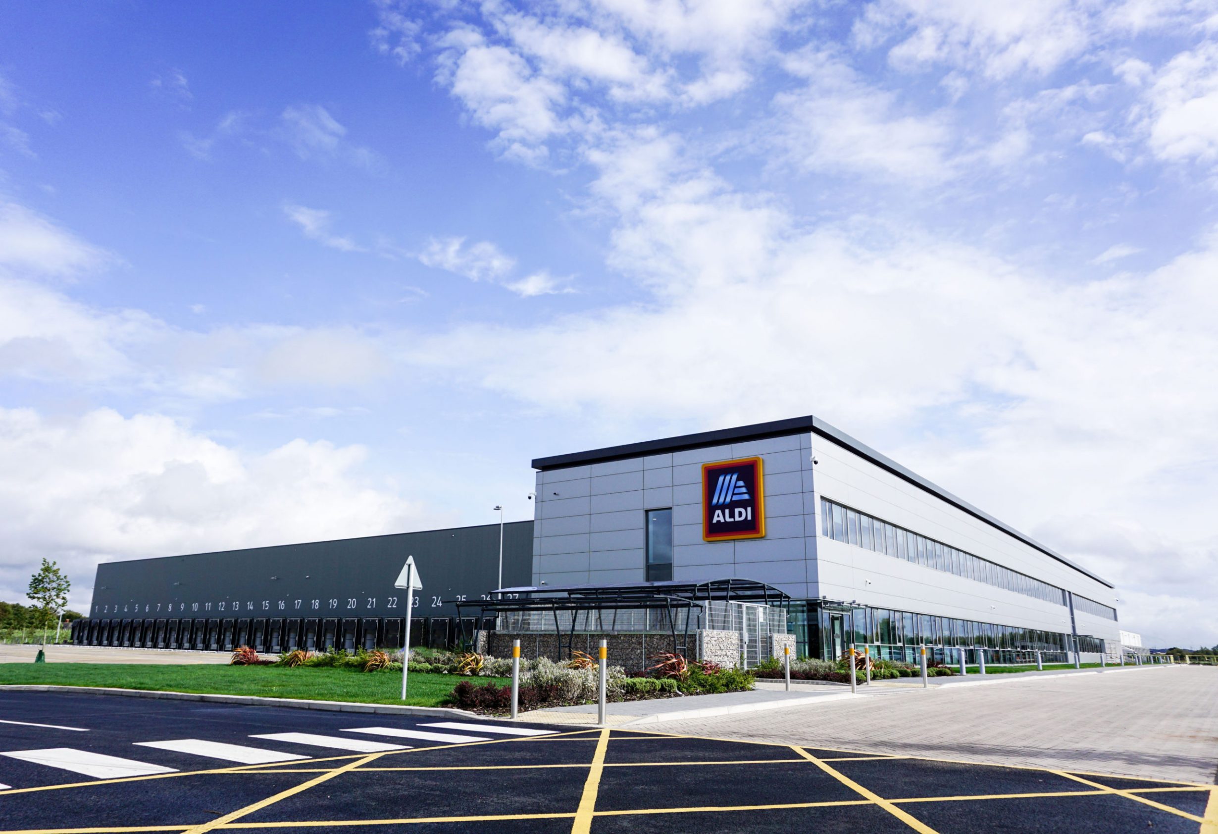 TO HELP REDUCE FOOD WASTE, ALDI EXTENDS PARTNERSHIP WITH COMPANY SHOP GROUP